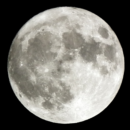 moon001.jpg